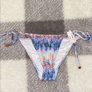 NWT Victoria Secret Bikini Bottoms
